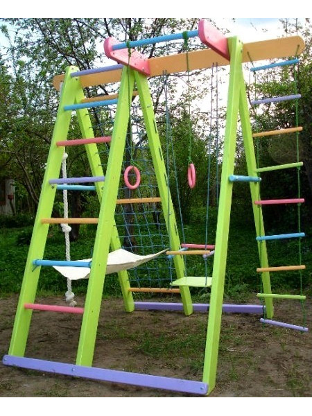 Спортивний ігровий комплекс для вулиці з гойдалками Спортивний ігровий комплекс для вулиці з гойдалками